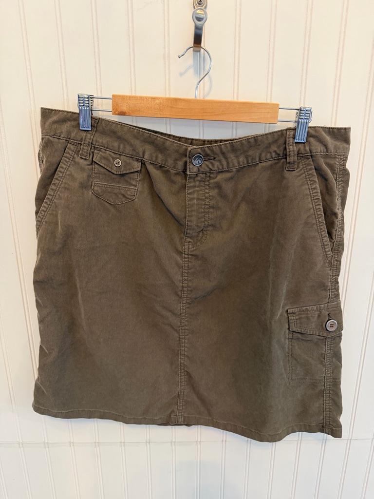 Rei Olive Corduroy Straight Pencil Stretch Skirt Size 16